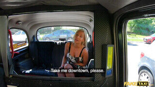 Fake Taxi - Emily Bright a taxiban hancúrozik