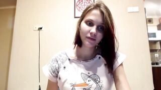 Lilly a terhes tini szuka maszturbálása