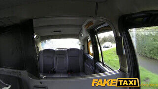 FakeTaxi - Csöcsös cseh maca a taxiban