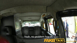 FakeTaxi - Nadia Elaina felizgult a taxiban