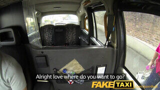 FakeTaxi - néger milf gádzsi méretes kukacot szeretne