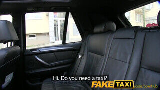 FakeTaxi - néger hajú csajszika kedveli a termetes farkat