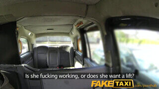 FakeTaxi - Szívdöglesztő kicsike csoki lány megkúrelva