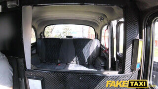Fake Taxi  - ez a lány csak a kőkemény pélót kedveli