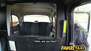 Fake Taxi - Kira Thorn a bájos orosz tini