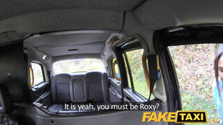 Fake Taxi - Roxxy Lea a gigászi didkós brazil nőci