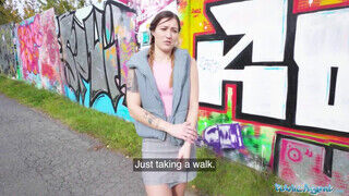 Public Agent - Mina a termetes popós tini