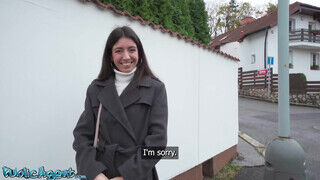 Public Agent - Katty West rámarkol a faszra