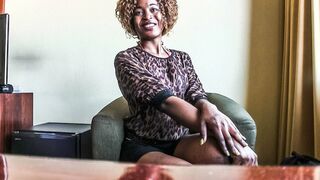 Szexi amatőr milf keményen megkúrva casting forgatás után