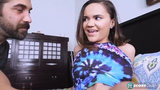 Naudi Nala vadul cumizza és lovagolja a gigászi péniszt