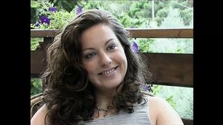 Három bűbájos olasz milf közös mélytorok cidázása Federica Zarrival